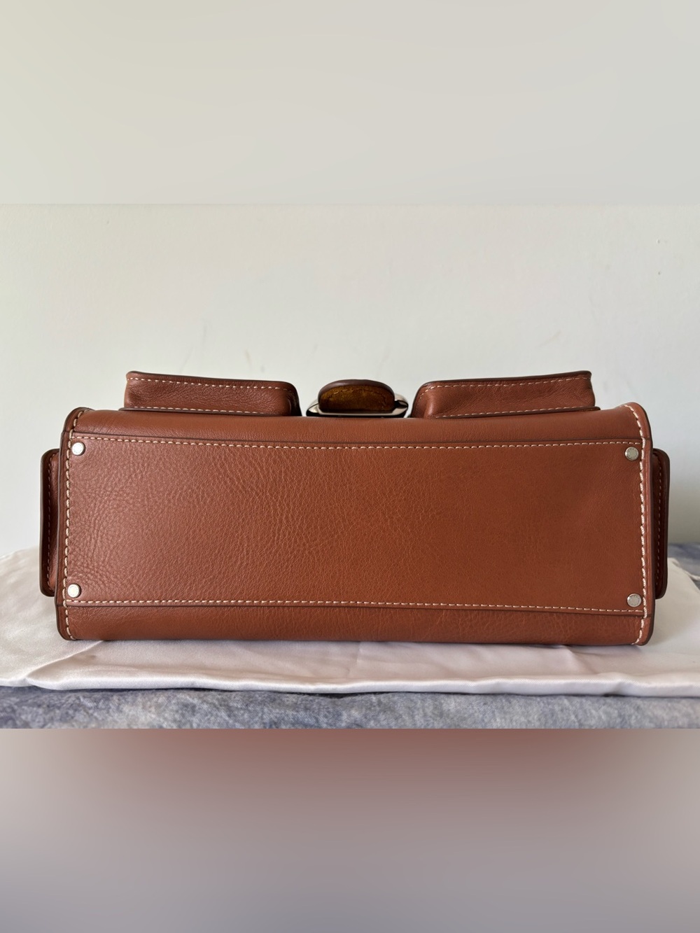 Coach Cargo Western Turnlock Tabby - Burnished Amber - Picture 6 of 13